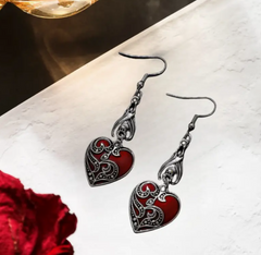 🖤❤️ Vintage Gothic Heart Dangle Earrings – Red & Silver Toned ❤️🖤
