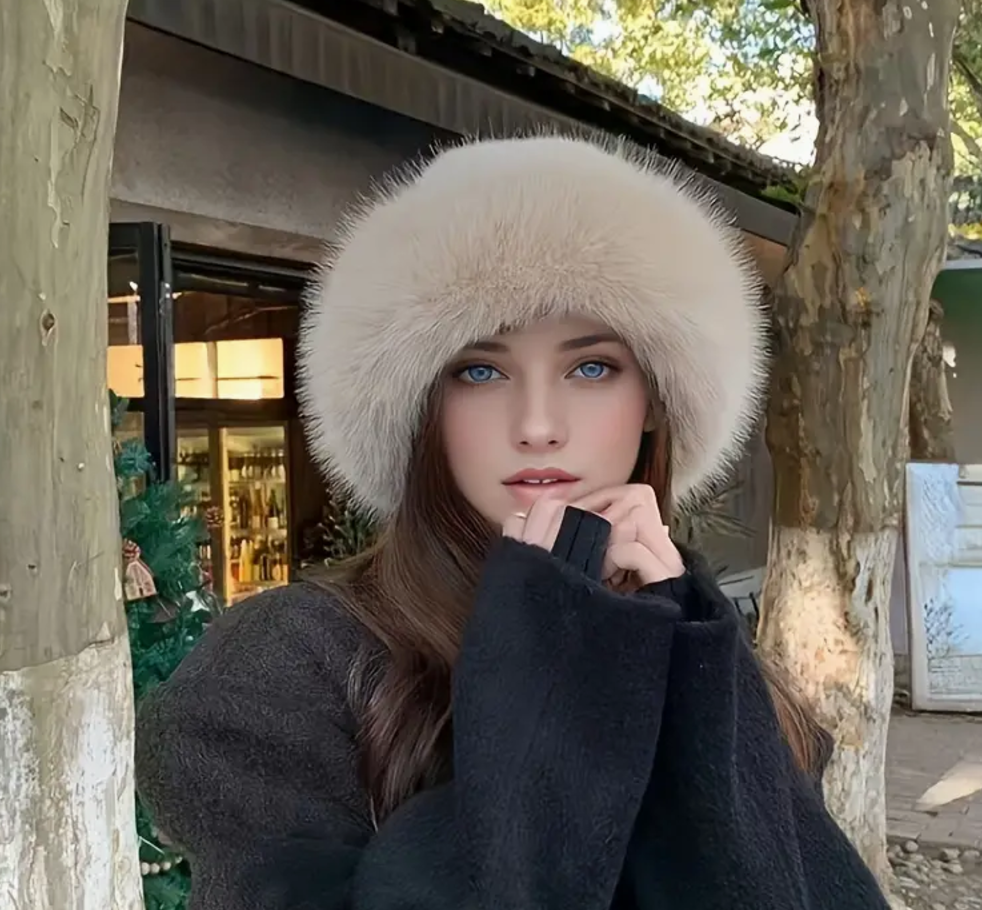 ❄️🧢 Best Seller! Women's Faux Mink Fur Hat – Mongolian Style 🧢❄️