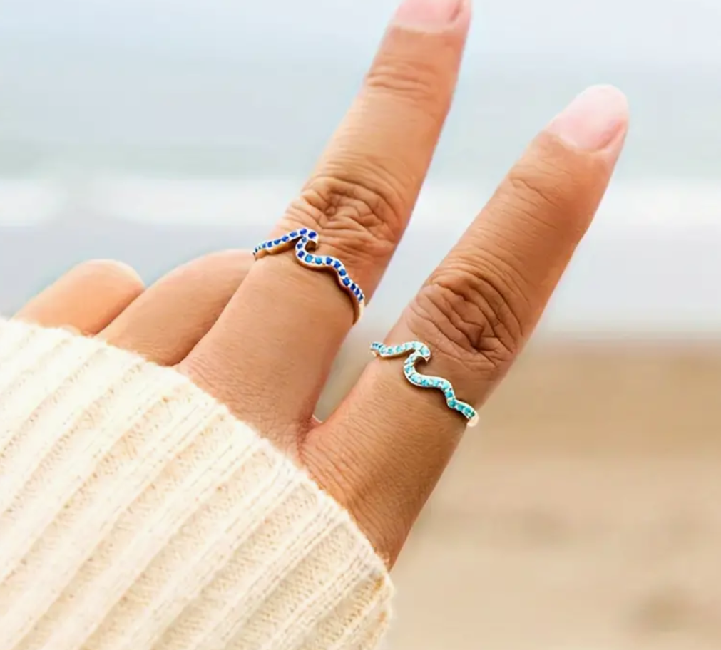 🌊✨Sparkling Tide Wave Design 925 Sterling Silver Ring with Shining Light Blue Zirconia🌊✨