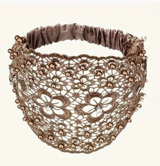 👑 Elegant Hollowed Lace Headband – Pearl &amp; Rhinestone Hair Accessory 👑