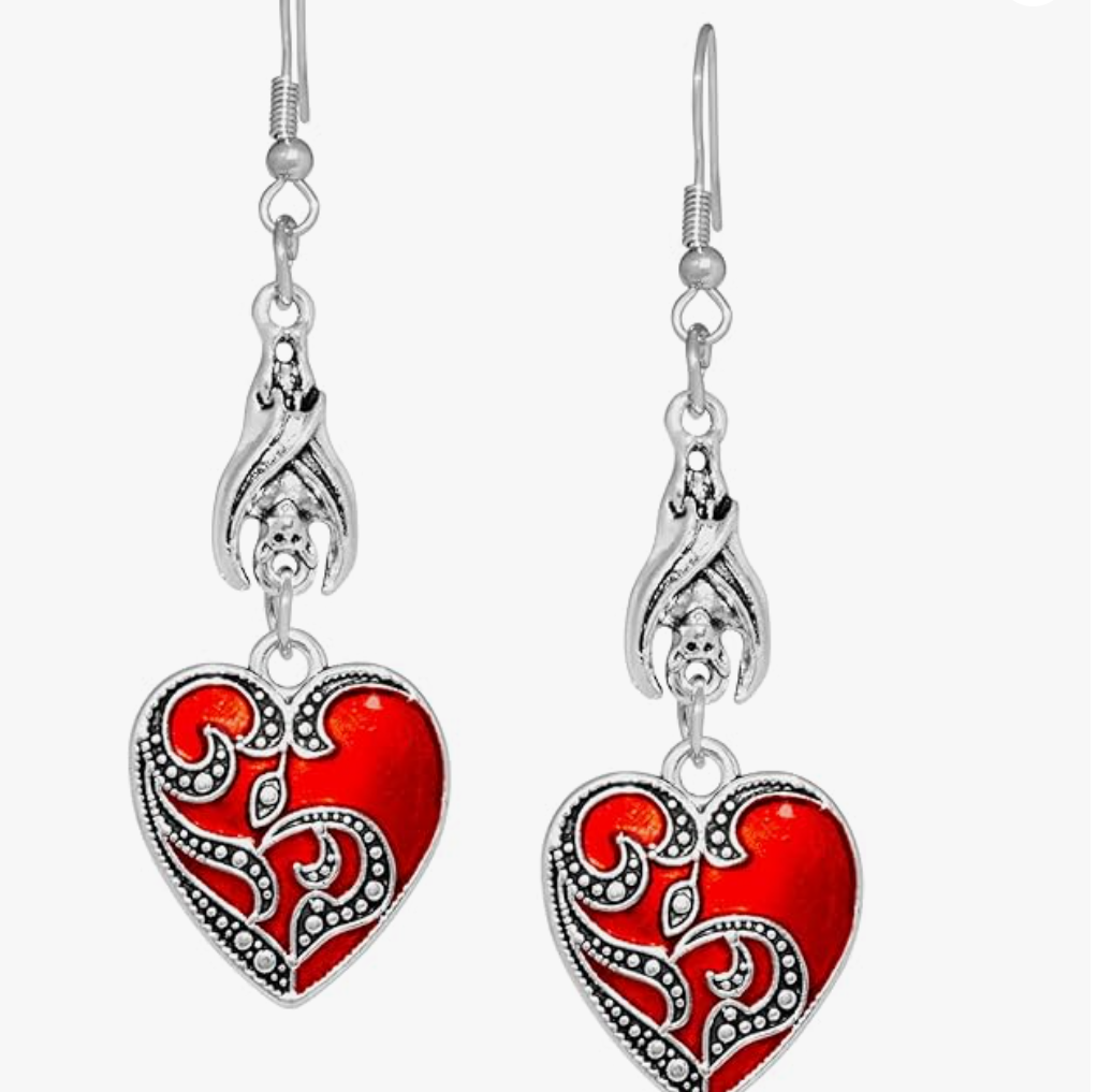 🖤❤️ Vintage Gothic Heart Dangle Earrings – Red &amp; Silver Toned ❤️🖤